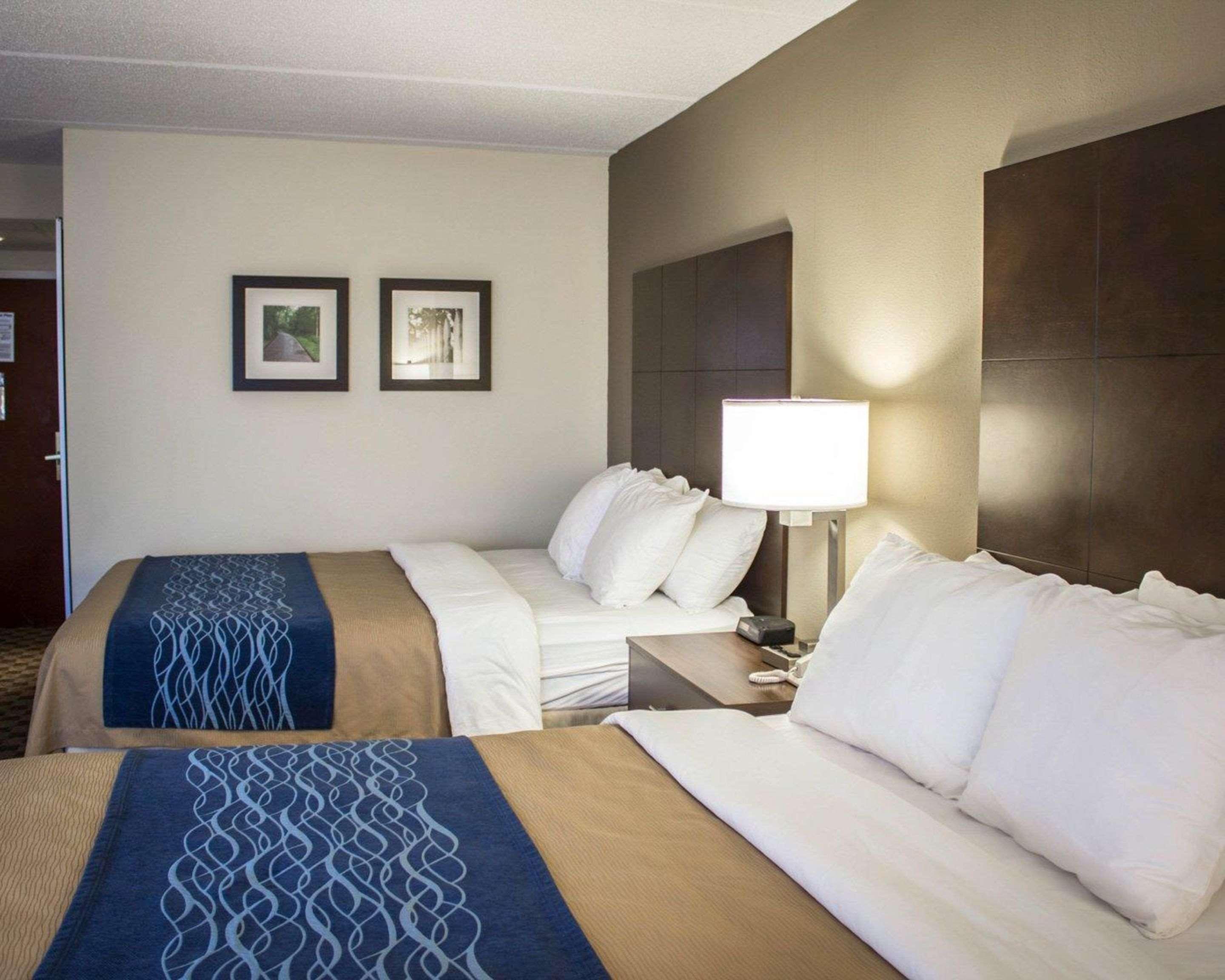Comfort Inn & Suites Fuquay Varina Exterior foto