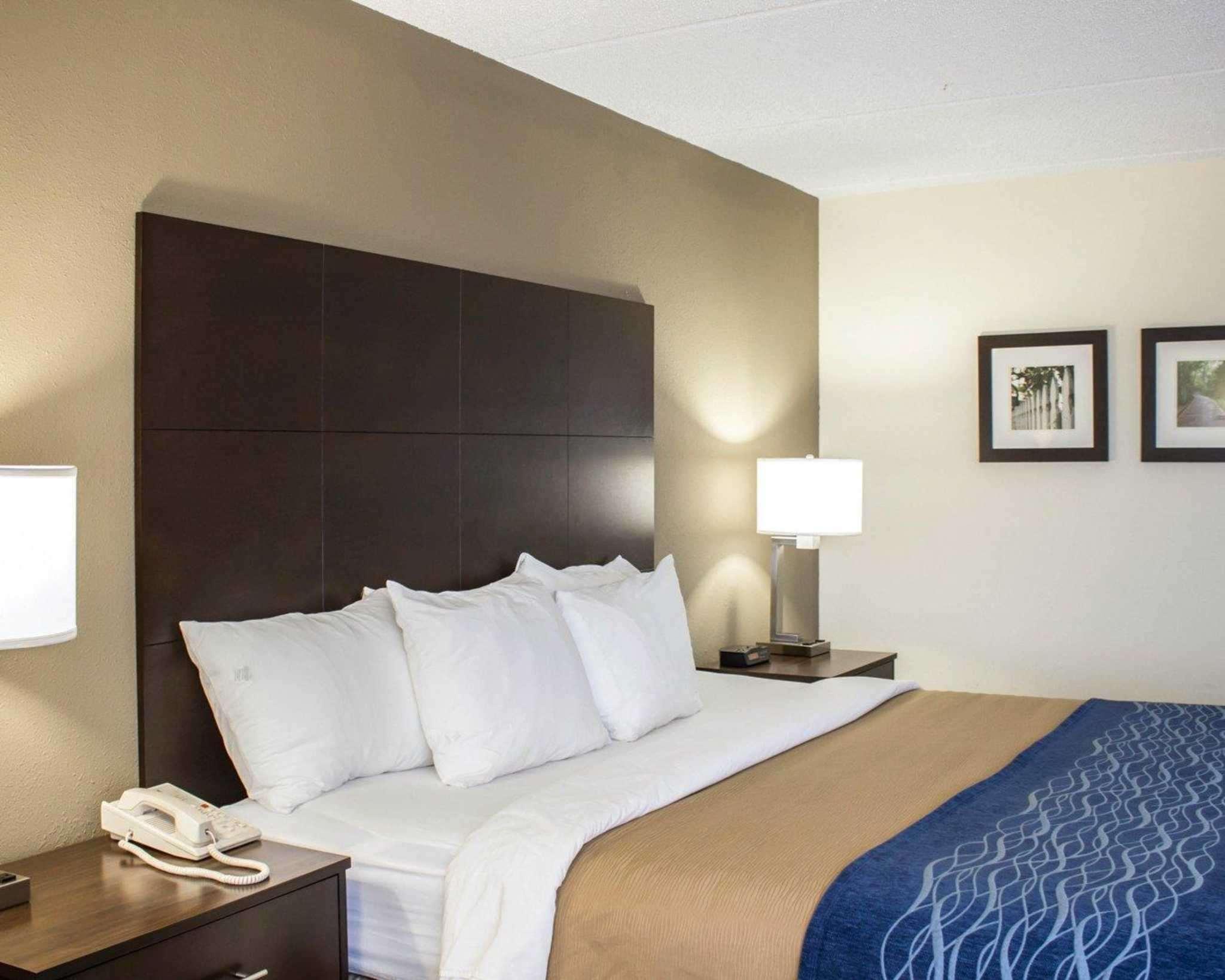 Comfort Inn & Suites Fuquay Varina Exterior foto