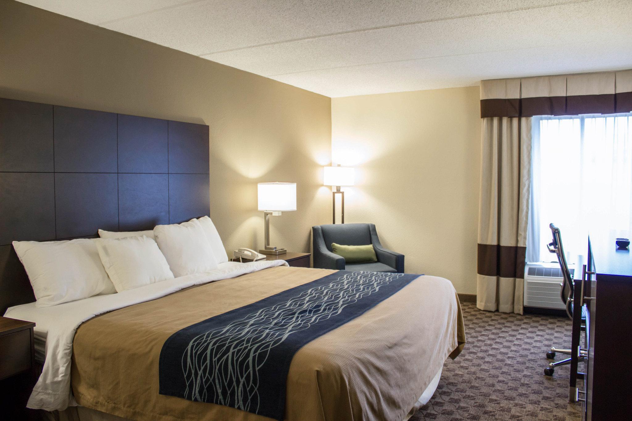 Comfort Inn & Suites Fuquay Varina Exterior foto