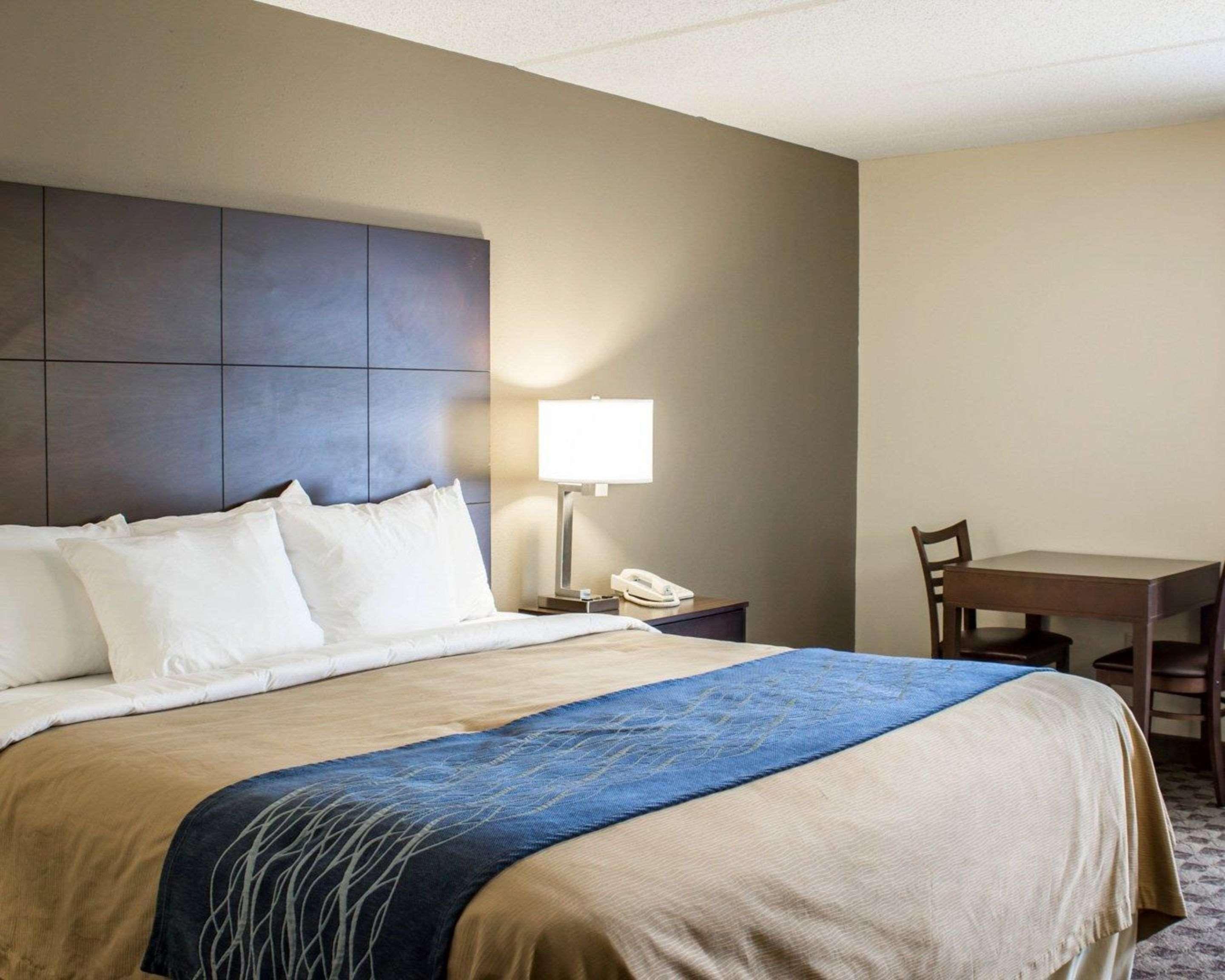 Comfort Inn & Suites Fuquay Varina Exterior foto