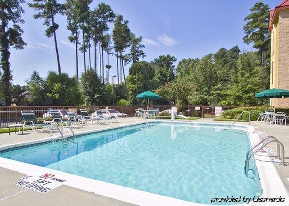 Comfort Inn & Suites Fuquay Varina Exterior foto