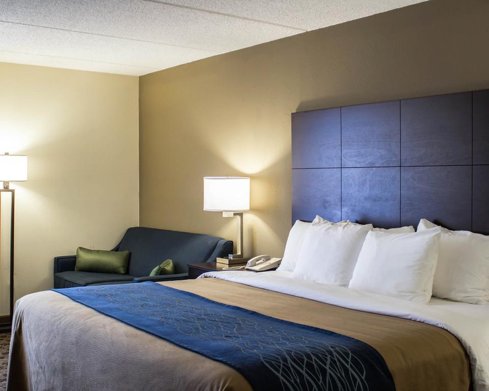 Comfort Inn & Suites Fuquay Varina Exterior foto